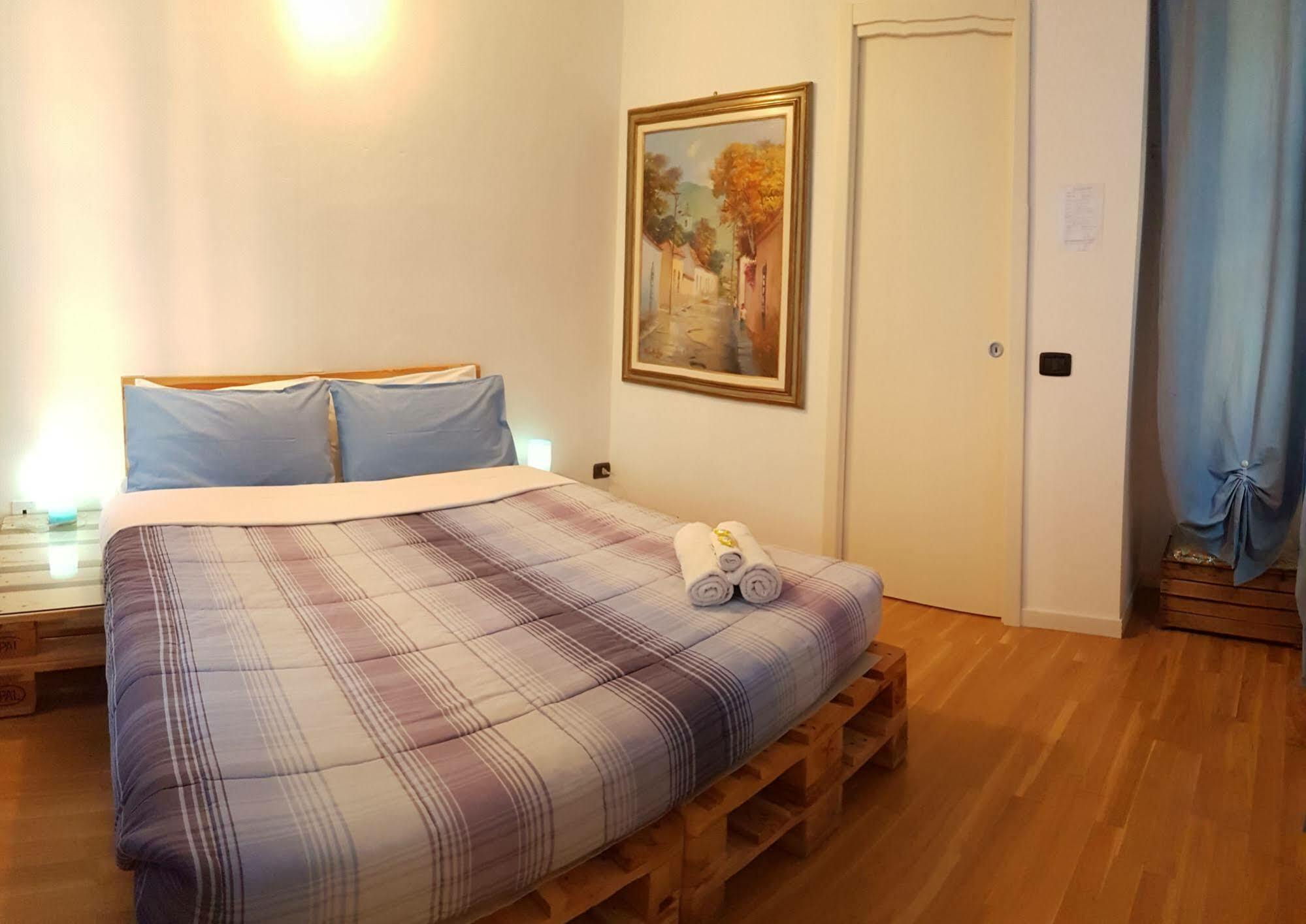Uptown B'N'B Hotel Bergamo Ngoại thất bức ảnh