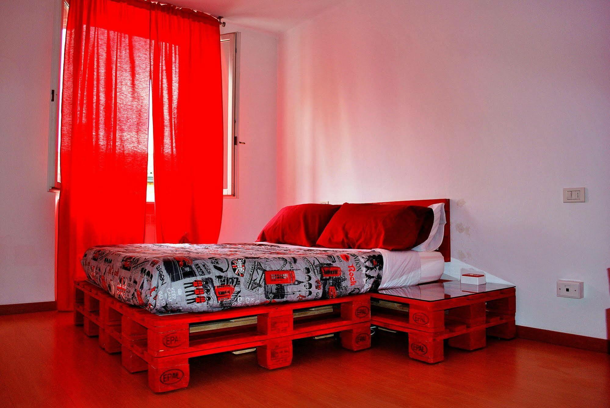 Uptown B'N'B Hotel Bergamo Ngoại thất bức ảnh